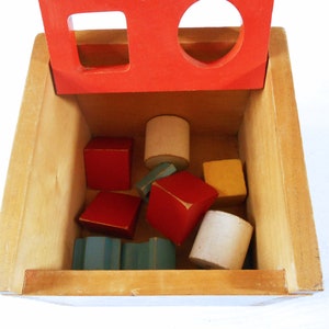 Vintage Creative Playthings Shape Sorter / Puzzle Box / Block Toy Made in Finland image 2