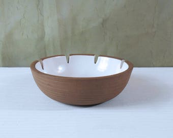 Vintage Heath Ceramics 4-Notch Ashtray - White with Ribbed Exterior - Edith Heath Pottery Ashtray