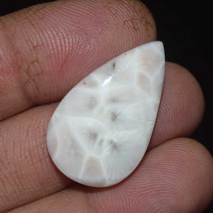Thomsoniet cabochon, natuurlijke thomsoniet edelsteen, natroliet cabochon peer losse edelsteen handgeslepen gepolijste edelsteen beschermende eigenschappen
