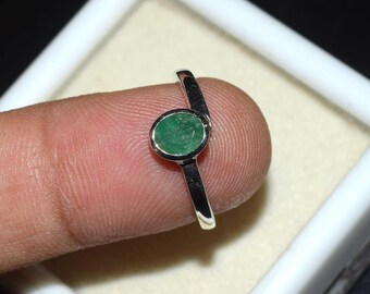 Natural Emerald Ring in 925 Sterling Silver, Delicate Green Gemstone Ring, Minimalist Bypass Ring, May Birthstone Jewelry, Size 5.75 US