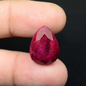 Piedra preciosa suelta de corte en forma de pera de rubí africano natural para anillos, colgantes y pulseras, ideal para hacer anillos de rubí, colgantes de rubí y collares de rubí