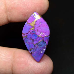 Cobre roxo Mohave Turquesa, Mohave Turquesa Cabochão Pedra preciosa solta, Joias turquesa, Mojave roxo Turquesa Formato extravagante 17,05 Cts