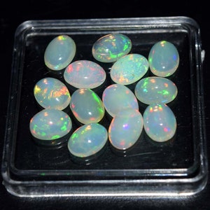 Opale, opale di fuoco etiope ovale cabochon lotto da 13 pezzi, opale di fuoco etiope naturale, opale di Welo cabochon, opale di fuoco, pietra preziosa opale etiope