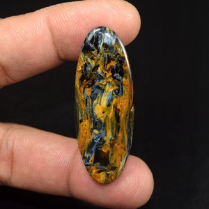 Cabochão de Pietersita Natural 42,50 Cts – Pedra Preciosa Multicolorida 47 x 18 mm | Padrão de Redemoinho Azul-Dourado | Cristal de Cura da Namíbia para Fabricação de Joias