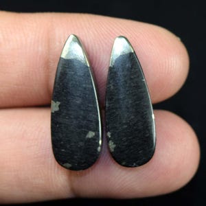 Cabochons en forme de larme en or Apache naturel, 22,20 cts | Paire de boucles d'oreilles assorties | Cabochons de créateur pour la fabrication de bijoux
