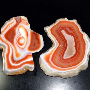 Fetta grezza di agata naturale arancione del Botswana, lucidatura su entrambi i lati, decorazione artistica e oggetti da collezione, pietra di fetta di agata naturale del Botswana 467,35 carati, 2 pezzi