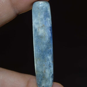 Cabochon en cyanite bleue naturelle de 65,95 carats | Pierres précieuses en vrac de forme rectangulaire longue | Cristal curatif pour la fabrication de bijoux, pierre de collection