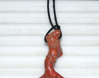 Colgante de coral rojo natural, collar de rama de coral rojo italiano auténtico, joyería de piedras preciosas orgánicas en bruto, colgante único de espécimen marino perforado a mano