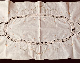 Vintage cross stiched embroidered linen table runner doily, needle lace inserts