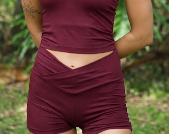 Yoga Festival Workout Shorts, Boho Mini Booty Shorts, Hippie Pixie Hot Pants