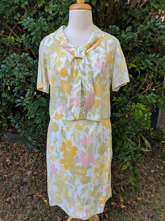 Beautiful handmade Floral 60's Two Piece Suit