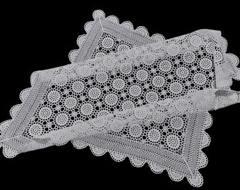 Vintage handmade crocheted  tablecloth or topper -- white crocheted square topper with 81 stylised flowers -- 30x30 inches / 76x76 cm