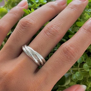Sterling Silver Handmade interlocking Rolling Ring, Intertwined Russian ring, 5 thin Silver Combined Linked rings, men or women Fun ring