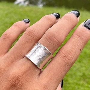 Hammered Sterling Silver Wide Band Ring, Handmade Shiny Silver Wrap Ring, can be Thumb ring, Convex band Adjustable Ring, Gift for Her