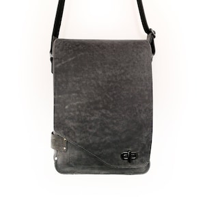 Graue Distressed Crazy Horse Kuh Leder Messenger Bag mit gepolsterten Fach für MacBook Pro 13,3 Zoll vertikal verstellbarer Schultergurt