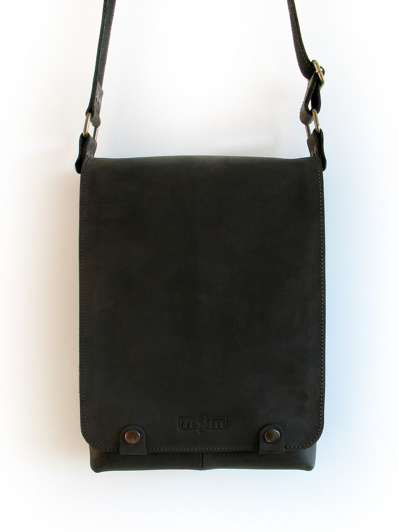 a4 size messenger bag