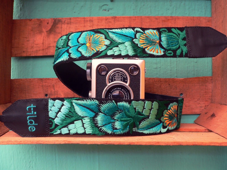 Leather camera strap with traditional Guatemalan embroidery, Gift photographer, DSLR camera strap, Woven strap jade, cyan. green JDC2 image 2