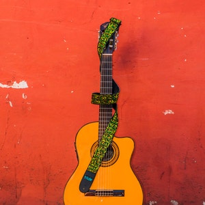 Leather guitar strap, Green guitar strap, Gift guitarist, Unique guitar strap, Acoustic Electric strap,  Gift for him - Green vine ENG1