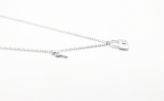 ☆Lock Key Pendant Small Chain Necklace/KIMHEKIM☆ Cz Padlock and Heart Key Pendant Necklace for Women, 925