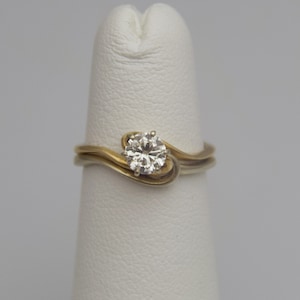 d661 Gorgeous 14k Yellow Gold Diamond Engagement Ring