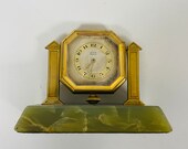 f467 Vintage Elgin 8 Days Mantel Standing Clock Green Jade Base