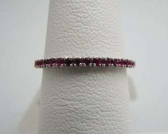 d877 Brilliant 14k White Gold Ruby Ring
