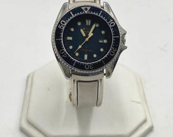 u713 Vintage Seiko Japan 2625 Diver's 150 WR Stainless Steel Unisex Wrist Watch