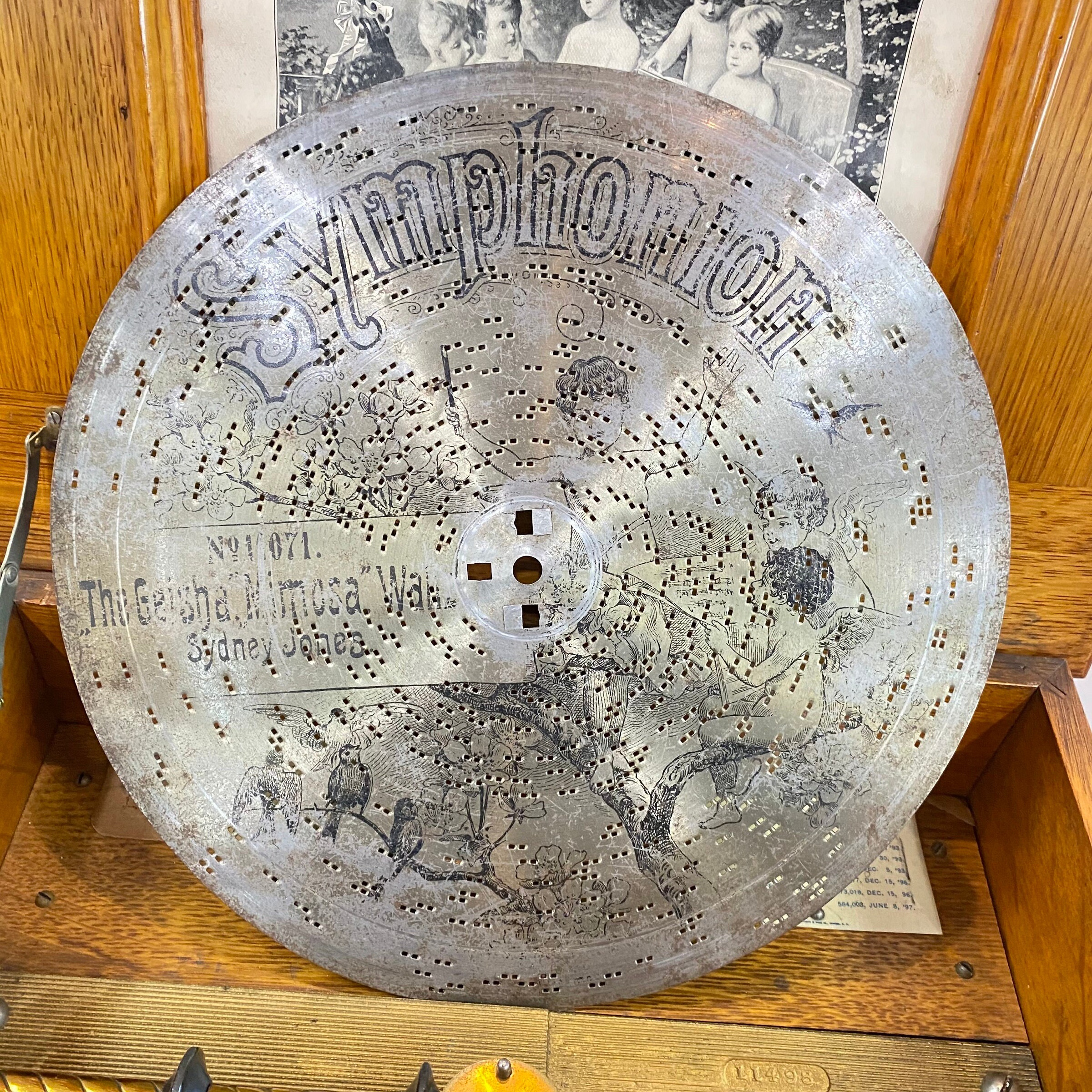 C182 Antique 1900's Symphonion Disc Musical Box Working C182 Antique 1900's Symphonion Disc Musical Box Working