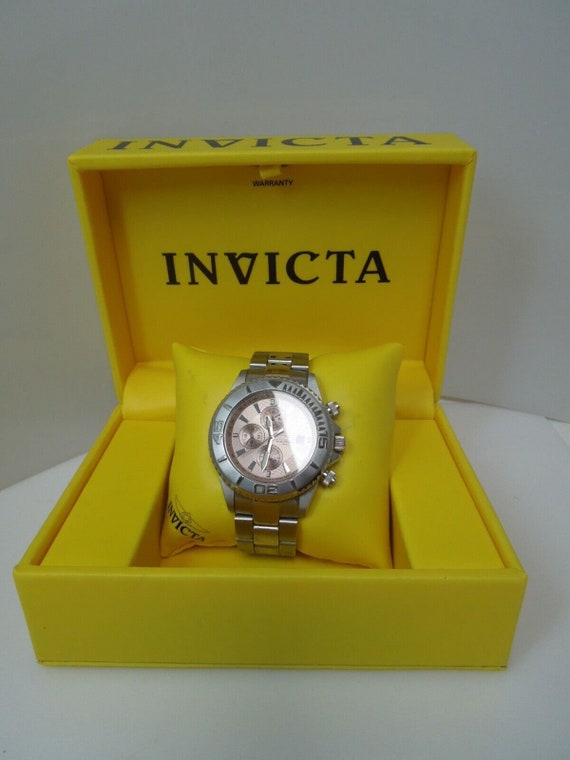 Invicta chronograph shop movement