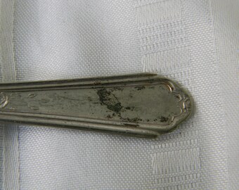 J975 Vintage Plymouth Silver Plate Spoon Jewel Pattern
