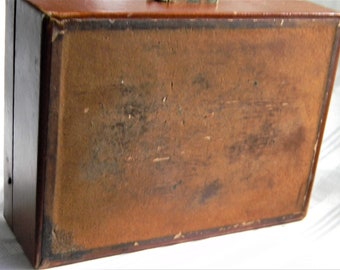 イギリス ヴィンテージ 紙箱 H736 Vintage Brown Men's Jewelry Box With Tan Felt Interior