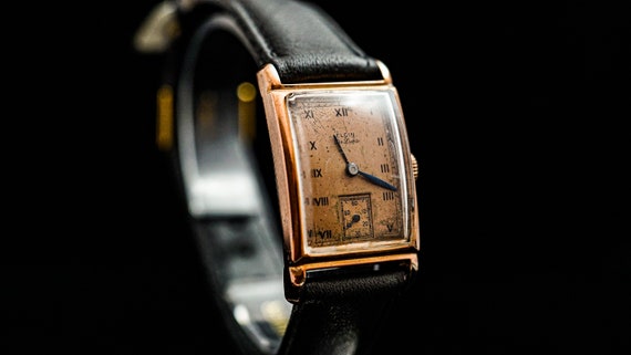 K554 Vintage Elgin De Luxe Mechanical Wristwatch - image 5