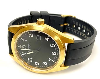 u926 Victorinox Swiss Army Stainless Steel 100M WR Quartz Men's Wrist Watch