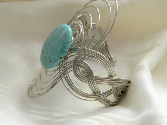 p355 Beautiful Woven Silver tone Wire Cuff Bracel… - image 7