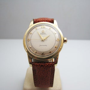 b302 Men's Gold tone Omega wristwatch
