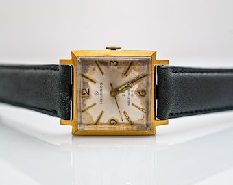 K362 Vintage 1950's Men's Helbros Wristwatch