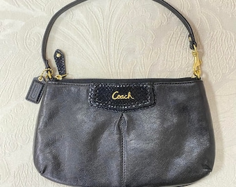 M341 Vintage Coach Black Leather Mini Wristlet Bag Card Cosmetic