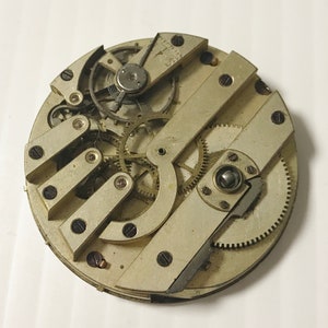 e909 Antique Complete Watch Movement for Parts or Repair T-wind image 2