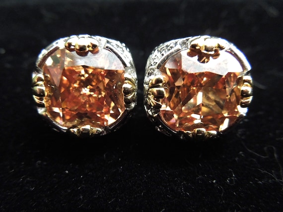 k569 Ladies Pretty Two Tone Peach Colored Stud Ea… - image 1