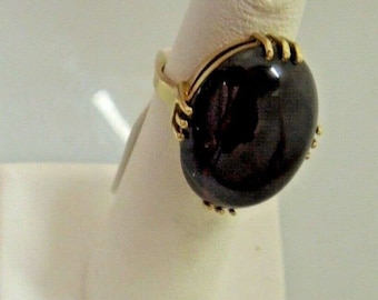 r818 14kt Yellow Gold Garnet Cabochon Ring Size 3.75(USA) Signed 7.8g