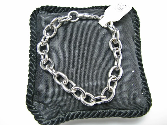 H172 Cute Unisex Bracelet in 18k Solid White Gold - image 1