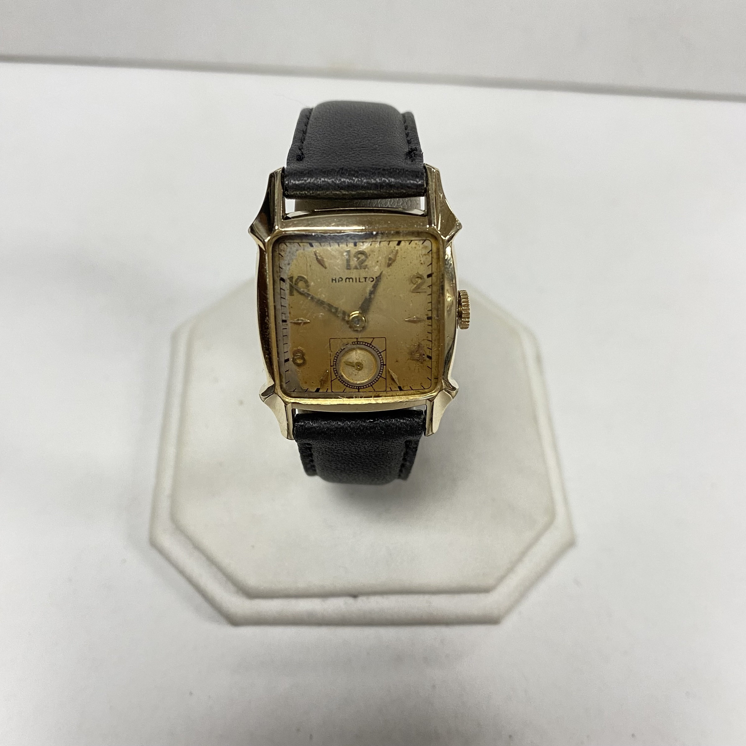 M160 Vintage Hamilton 747 USA Mechanical 17J Unisex Wrist Watch