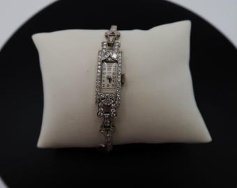 p497 Vintage 1930's Elgin Ladies Swiss Platinum Diamond watch