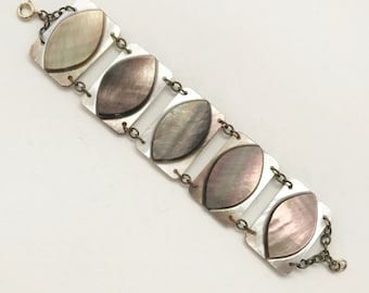 e378 Vintage Mother of Pearl Inlaid 5 Link Bracelet 6" long