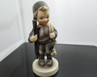 g432 Collectable Hummel Goebel Figurine of a School Boy with a Rope & Ladder
