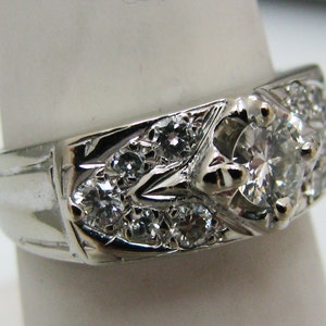 a857 Vintage Gorgeous Multi Diamond Ring in 14k White Gold Size 6.5 image 2