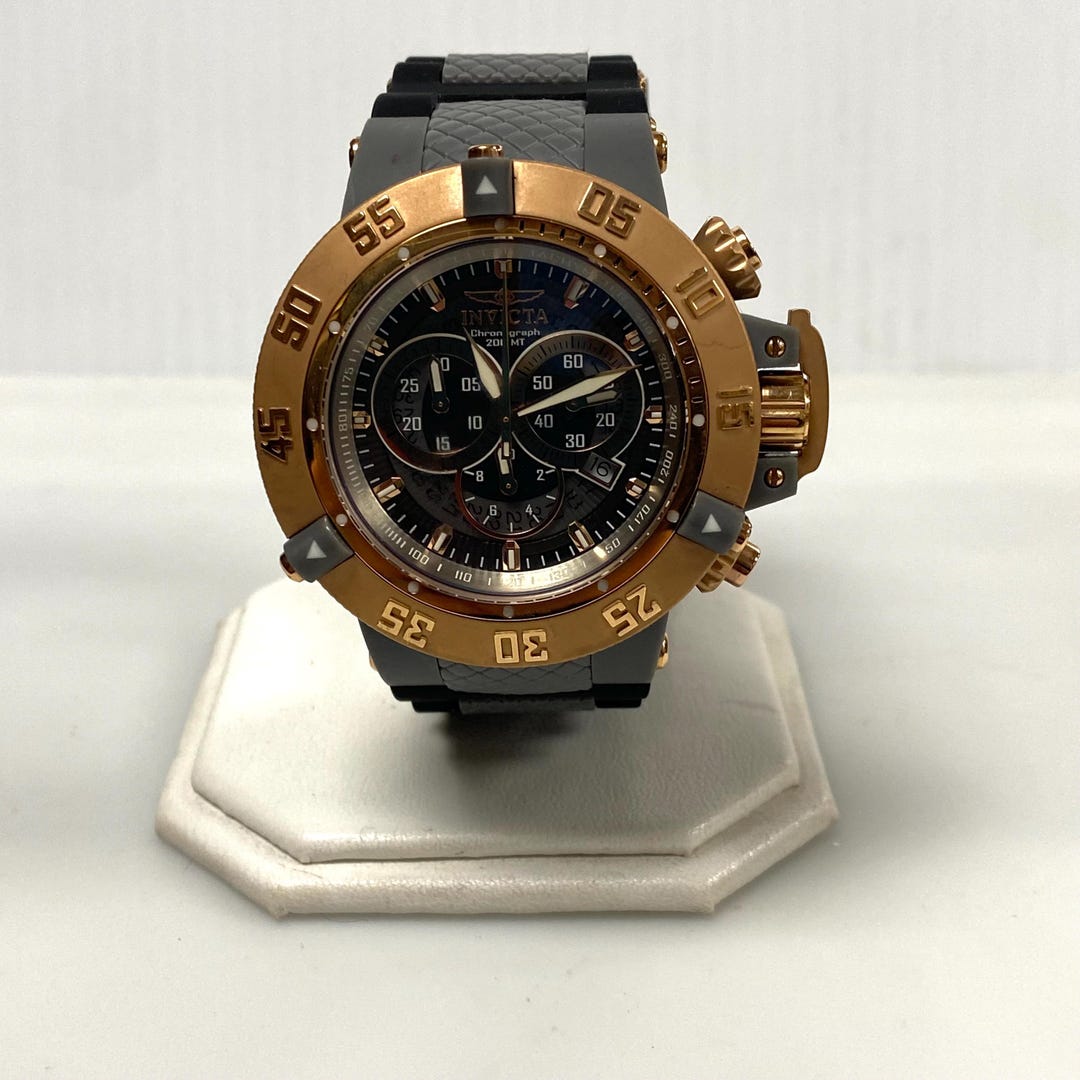 V568 Invicta Subaqua Noma III 0932 Men's 200m WR Sport Chronograph