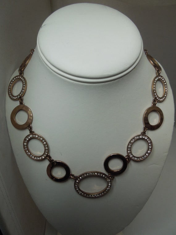 q301 Beautiful Copper Tone Necklace 15" - image 8