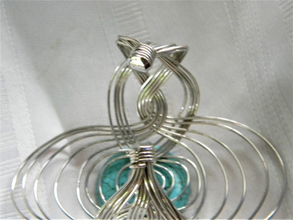 p355 Beautiful Woven Silver tone Wire Cuff Bracel… - image 4