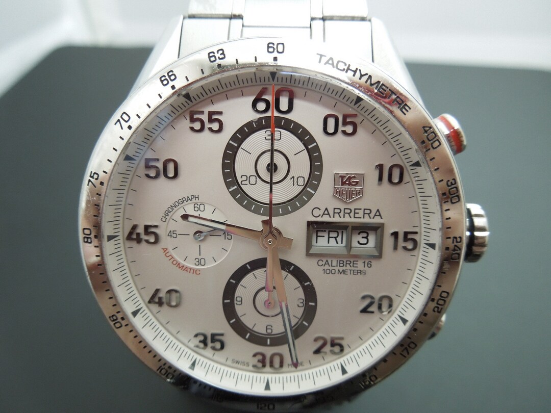 TAG Heuer ウォッチワインダー ワインディングマシーン KubiK